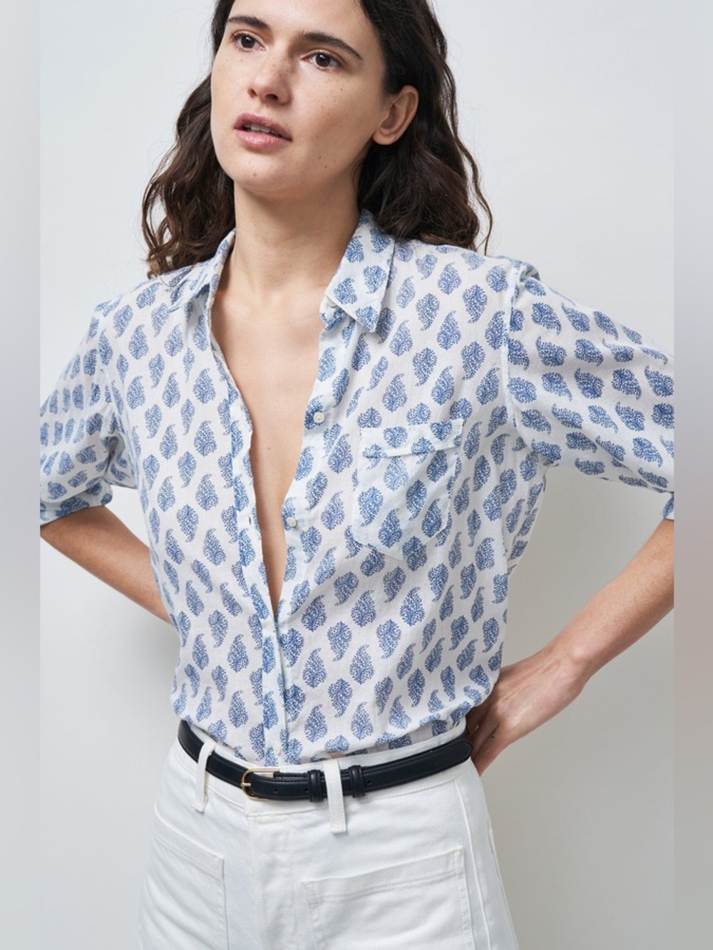 Nili Lotan NL Shirt in Blue/White Paisley